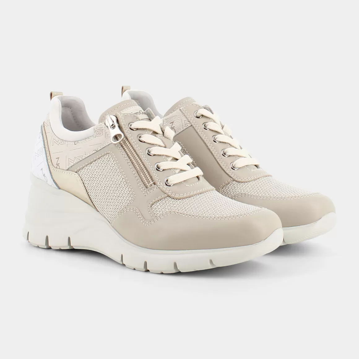 Shop NERO GIARDINI E115134D Sneakers Beige