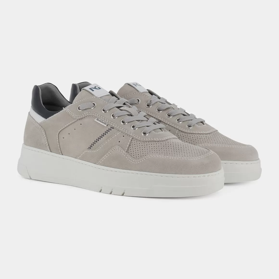 New NERO GIARDINI E202421U Sneakers Beige