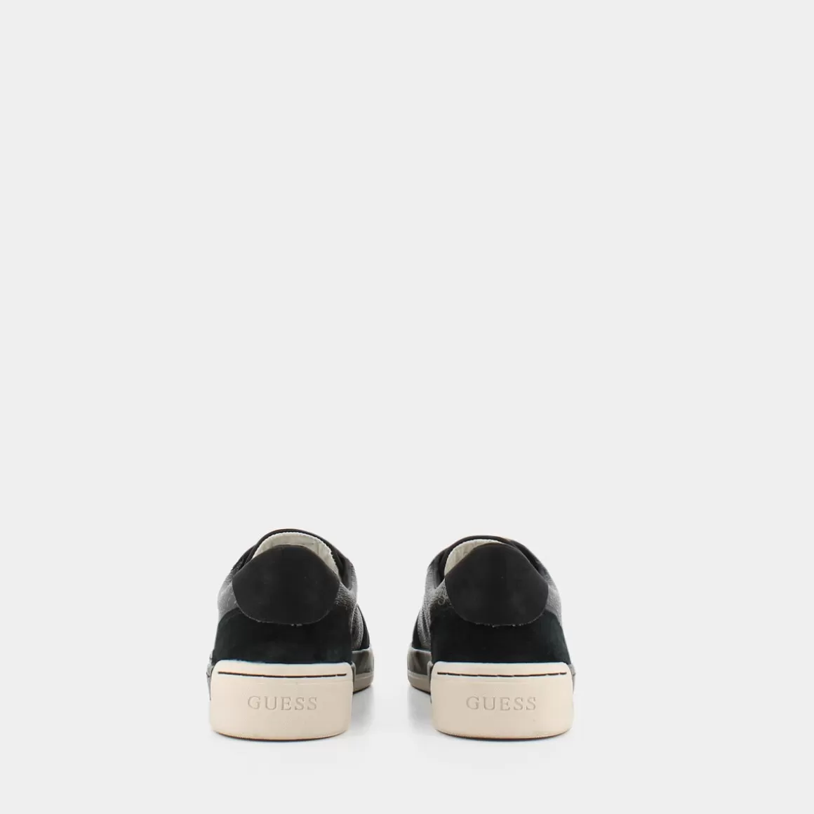 Fashion GUESS Fm5Stv Strave Vintage Sneakers Nero