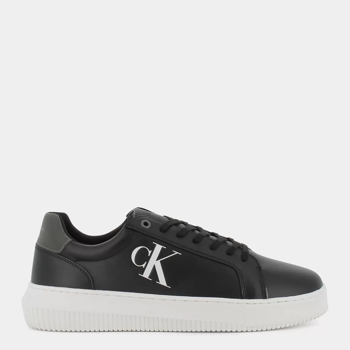 Shop CALVIN KLEIN JEANS Ym0Ym0053600T - Black Silver - Sneakers Nero